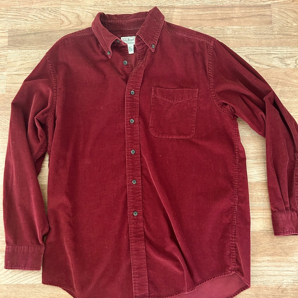 L.L. Bean Men’s Corduroy Shirt sz Medium